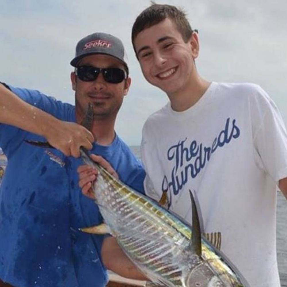 Meet your Posher, Max